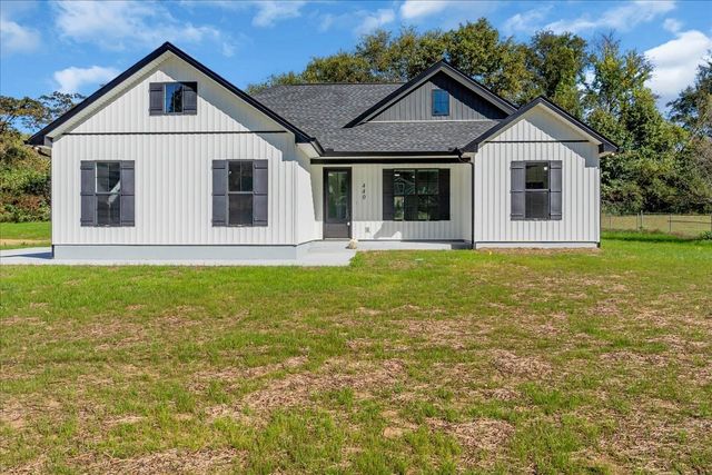 440 Sherwood Dr, Mcminnville, TN 37110