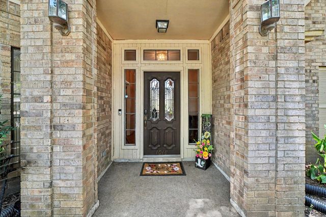 1018 Bittersweet Drive, Richmond, TX 77406