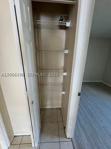 982 SW 9th Ct, Florida City, FL 33034