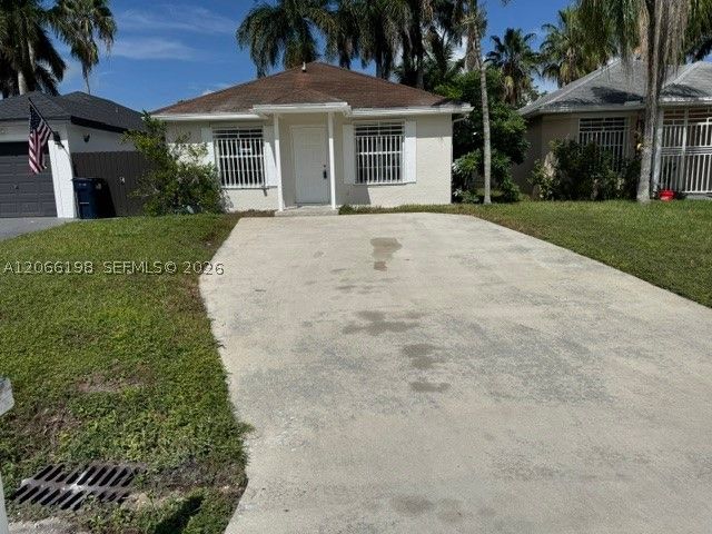 982 SW 9th Ct, Florida City, FL 33034