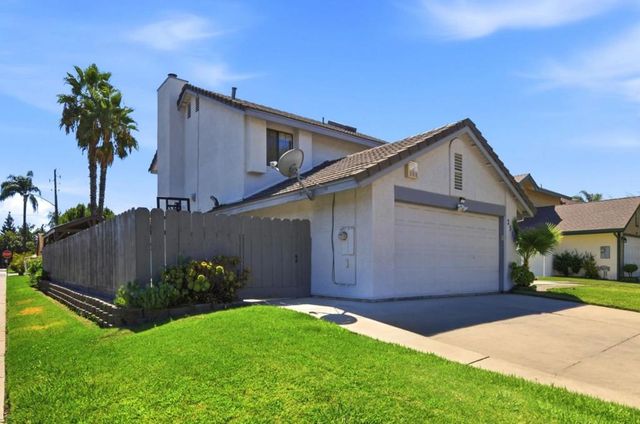 2512 Burlwood Drive, Modesto, CA 95355