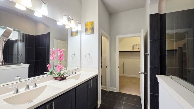 2232 W Dutch Drive, Richardson, TX 75080
