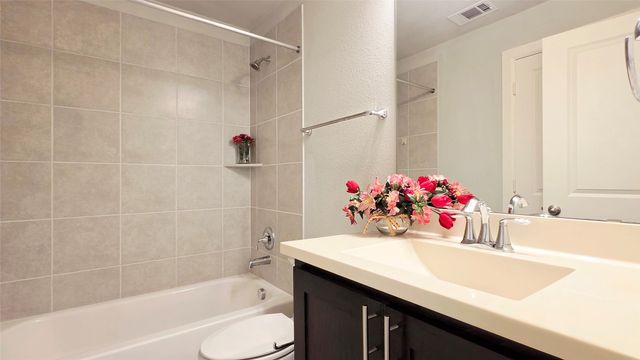 2232 W Dutch Drive, Richardson, TX 75080