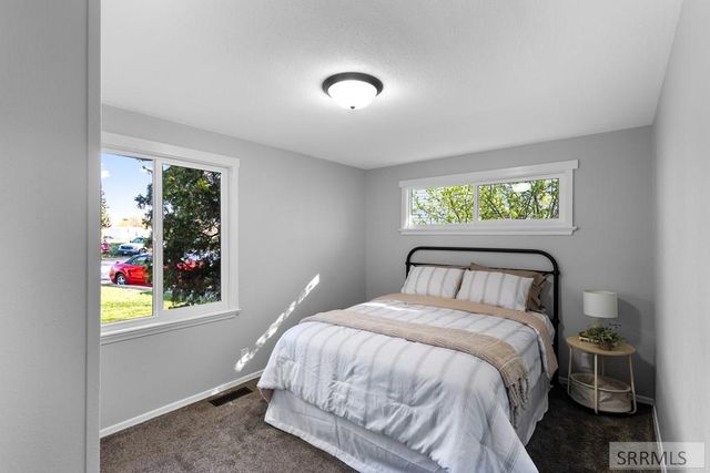 1455 SE Bonneville Drive, Idaho Falls, ID 83404