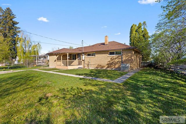 1455 SE Bonneville Drive, Idaho Falls, ID 83404