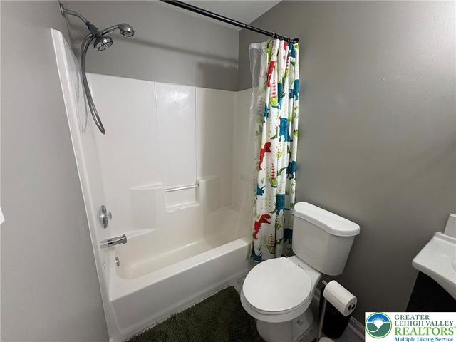 1769 Pinewind Drive, Lower Macungie Twp, PA 18011