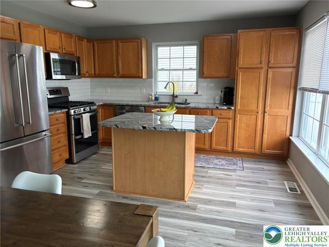 1769 Pinewind Drive, Lower Macungie Twp, PA 18011