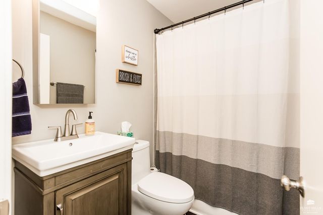 401 Ehlers Road, Manhattan, KS 66502