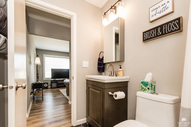 401 Ehlers Road, Manhattan, KS 66502