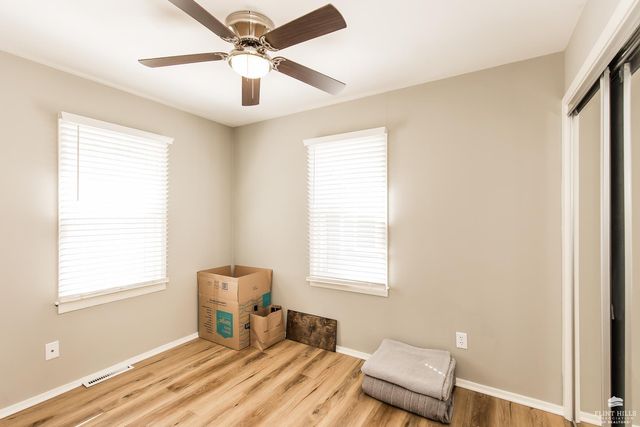 401 Ehlers Road, Manhattan, KS 66502