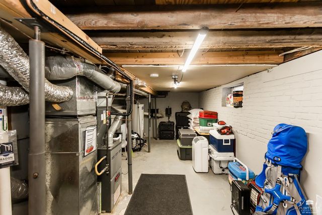 401 Ehlers Road, Manhattan, KS 66502