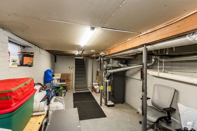 401 Ehlers Road, Manhattan, KS 66502