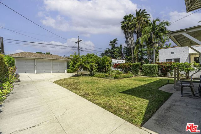 1621 5th Avenue, Los Angeles, CA 90019