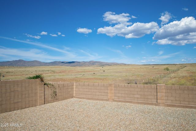 1003 N DIAZ Street, Dewey, AZ 86327