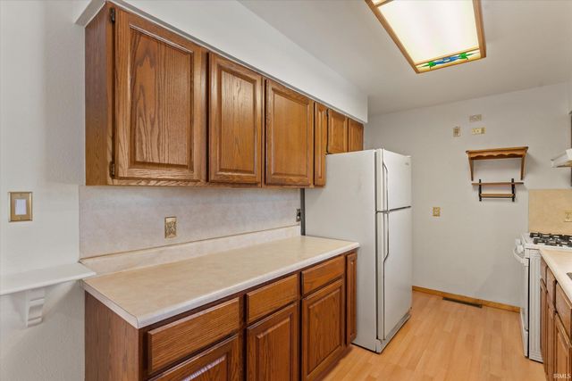 19151 Dresden Drive, South Bend, IN 46637