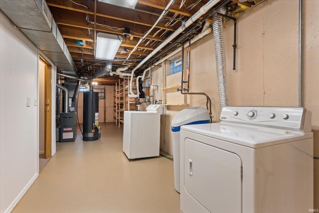 19151 Dresden Drive, South Bend, IN 46637