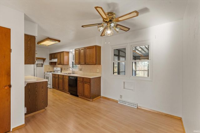 19151 Dresden Drive, South Bend, IN 46637