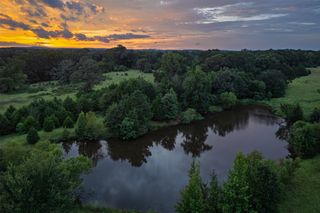 00 Farm to Market 2022, Elkhart, TX 75839