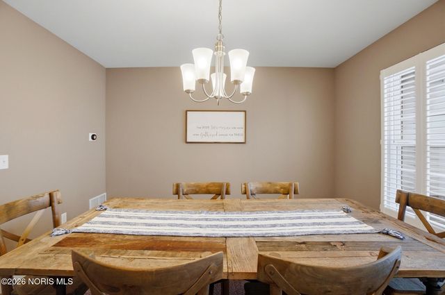 103 Barton Creek Drive, Perrysburg, OH 43551