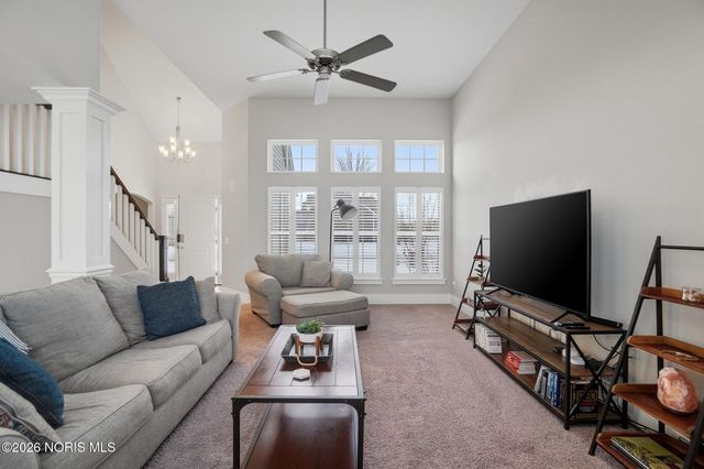 103 Barton Creek Drive, Perrysburg, OH 43551