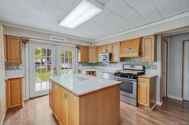 74 Maple Avenue, Patchogue, NY 11772