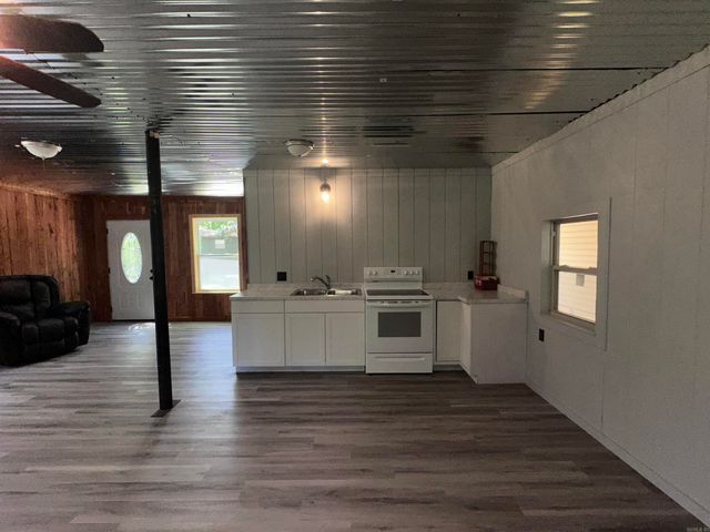 19 Riverside Lane, Pangburn, AR 72121