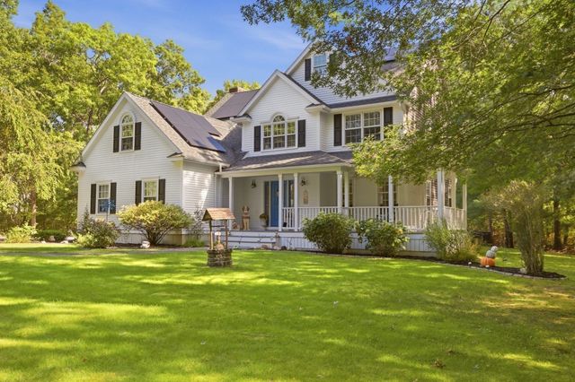 6 Buddys Crossing, Freetown, MA 02717