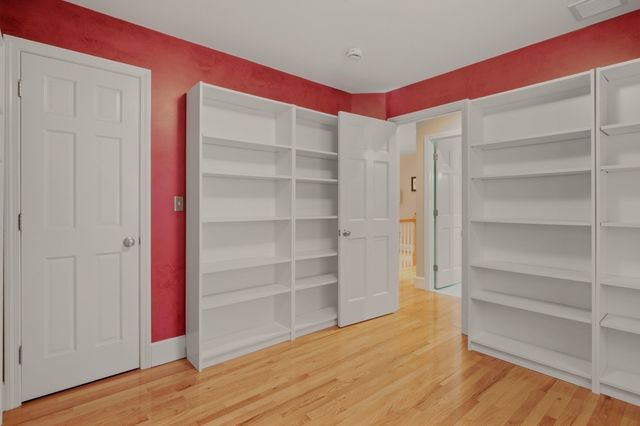6 Buddys Crossing, Freetown, MA 02717
