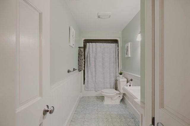 6 Buddys Crossing, Freetown, MA 02717