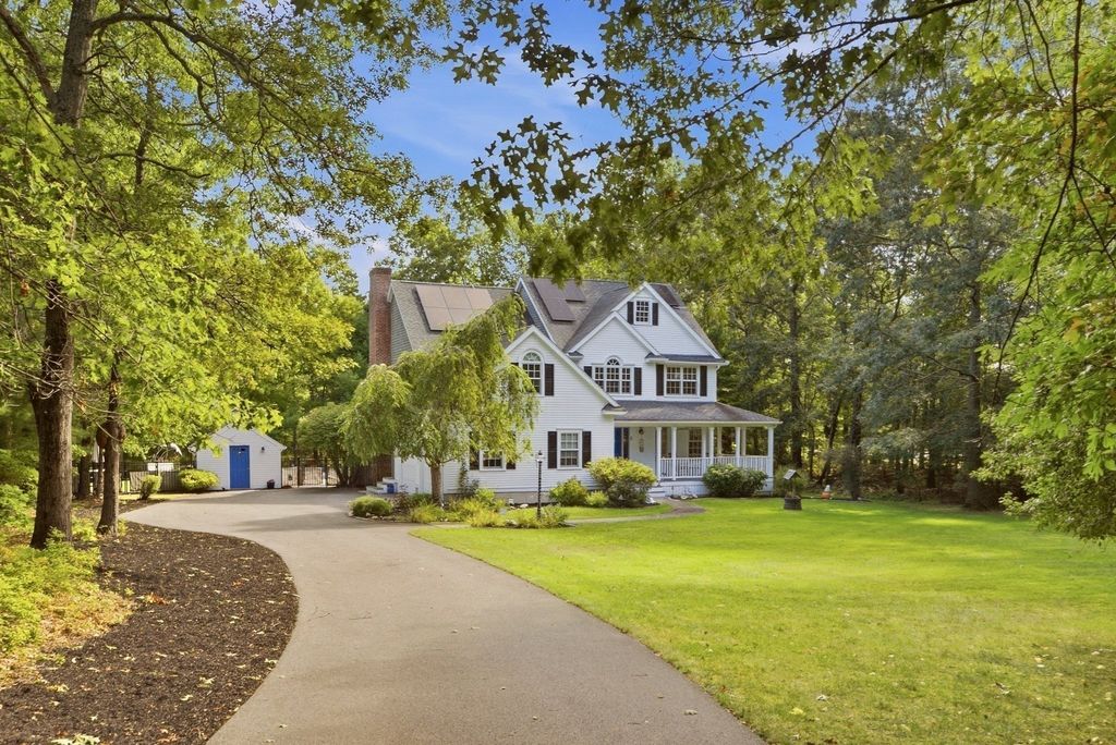 6 Buddys Crossing, Freetown, MA 02717