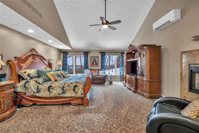 4670 Figgie Drive, Willoughby, OH 44094