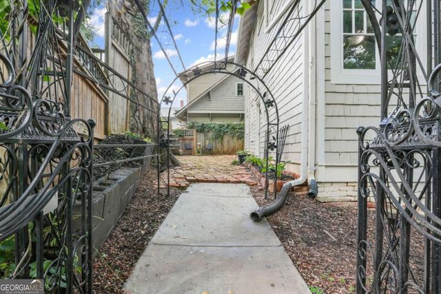 908 N Highland Avenue NE, Atlanta, GA 30306