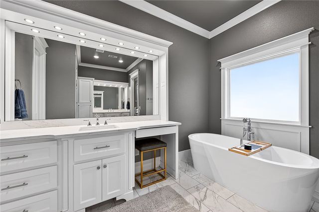 2702 NE Waterfall Avenue, Bentonville, AR 72712