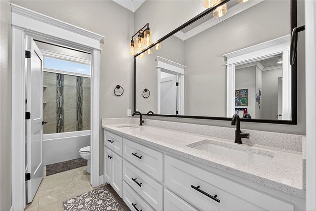 2702 NE Waterfall Avenue, Bentonville, AR 72712