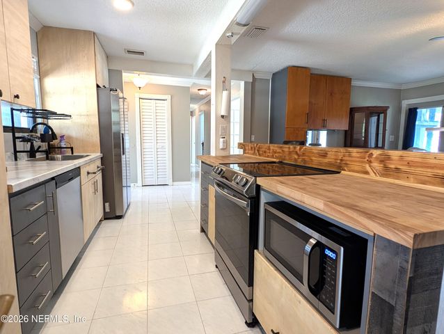 784 FLOYD Street, Fleming Island, FL 32003