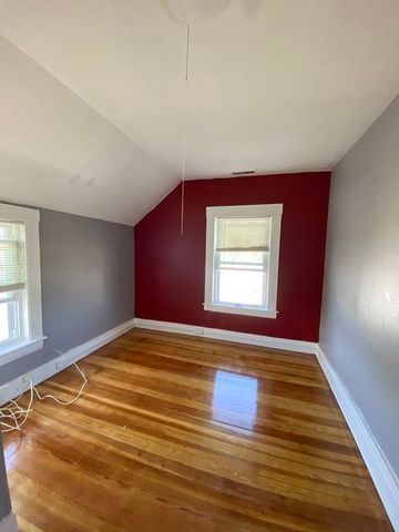 11 Second Street 1, North Andover, MA 01845