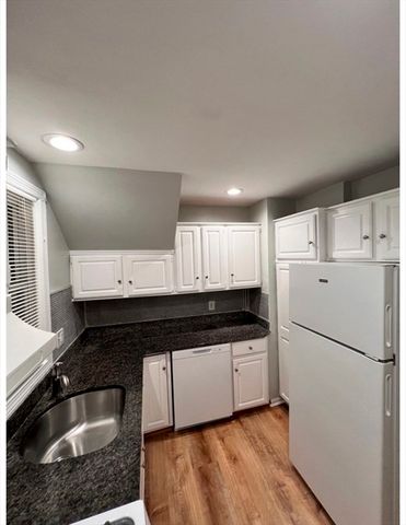 11 Second Street 1, North Andover, MA 01845