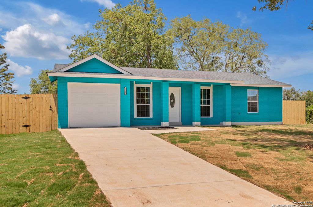 5111 Edgemoor, San Antonio, TX 78220