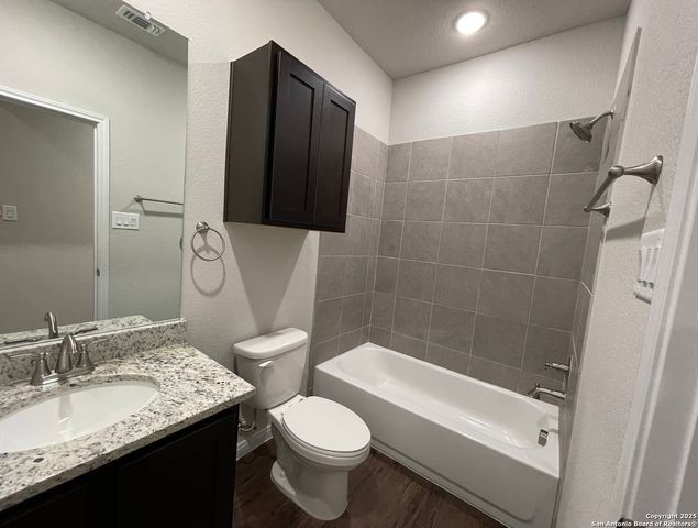 10023 Westover Bluff, San Antonio, TX 78251