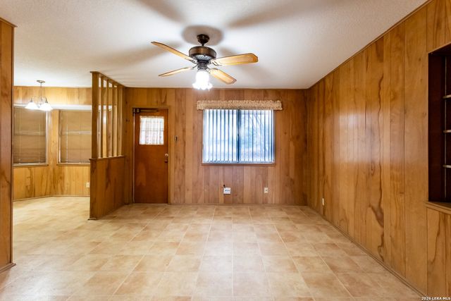 5059 merlin, San Antonio, TX 78218