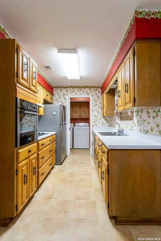 5059 merlin, San Antonio, TX 78218