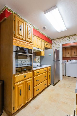 5059 merlin, San Antonio, TX 78218