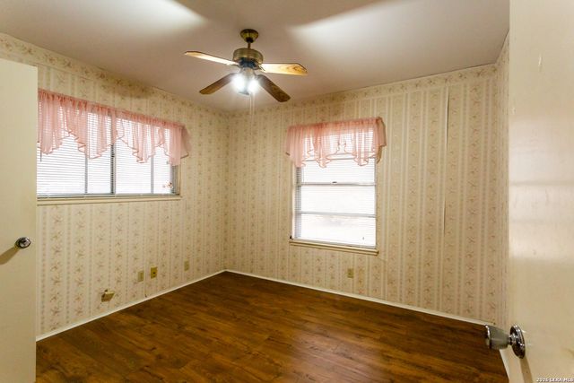 5059 merlin, San Antonio, TX 78218