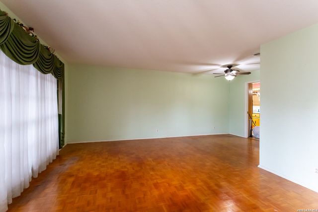 5059 merlin, San Antonio, TX 78218