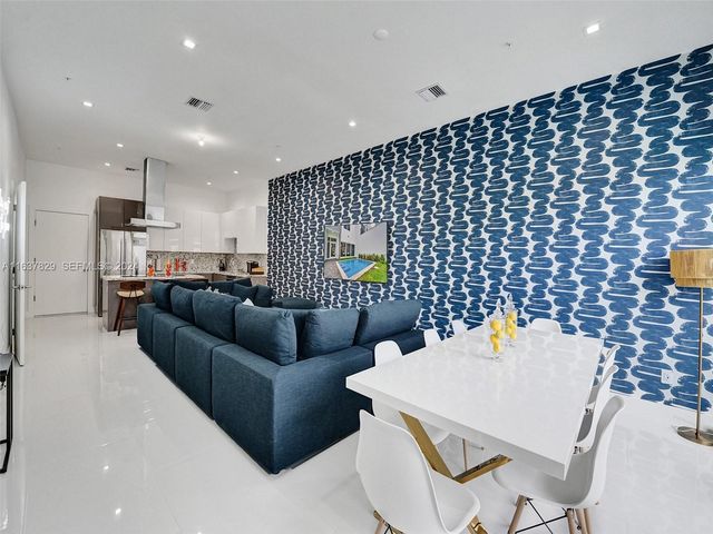 1222 NE 15th Avenue, Fort Lauderdale, FL 33304