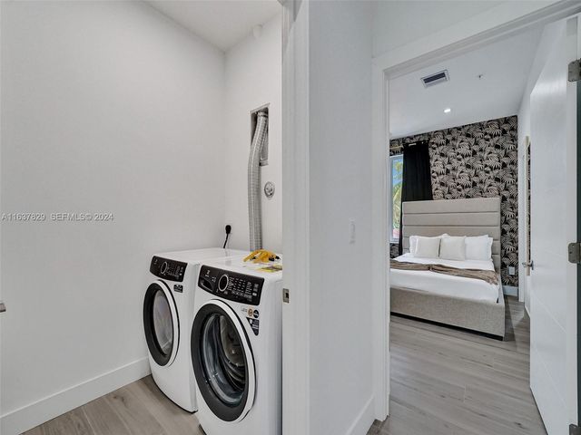 1222 NE 15th Avenue, Fort Lauderdale, FL 33304