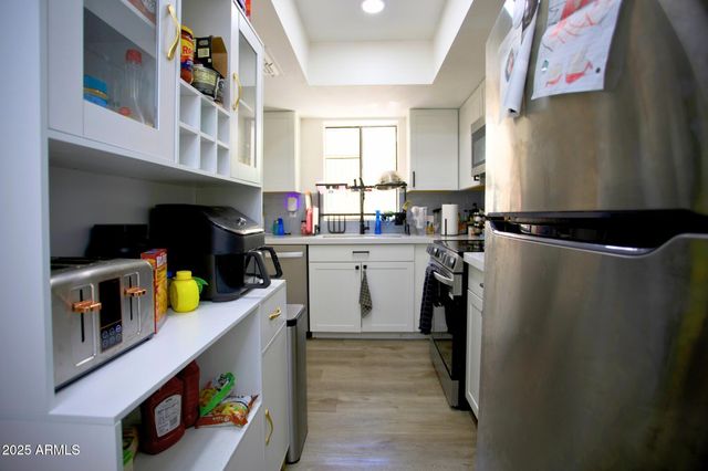 15801 N 29TH Street 4, Phoenix, AZ 85032