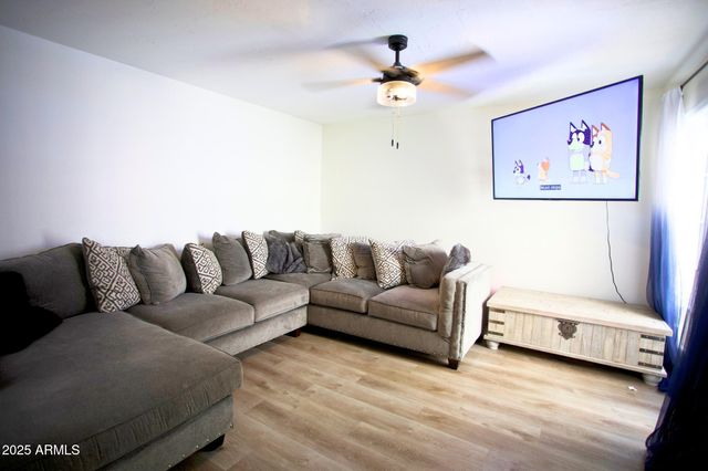 15801 N 29TH Street 4, Phoenix, AZ 85032