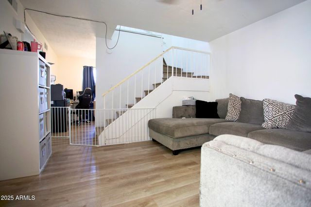 15801 N 29TH Street 4, Phoenix, AZ 85032