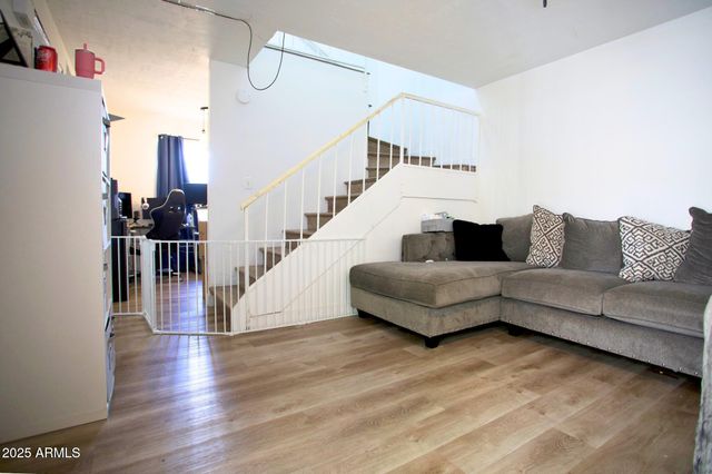 15801 N 29TH Street 4, Phoenix, AZ 85032